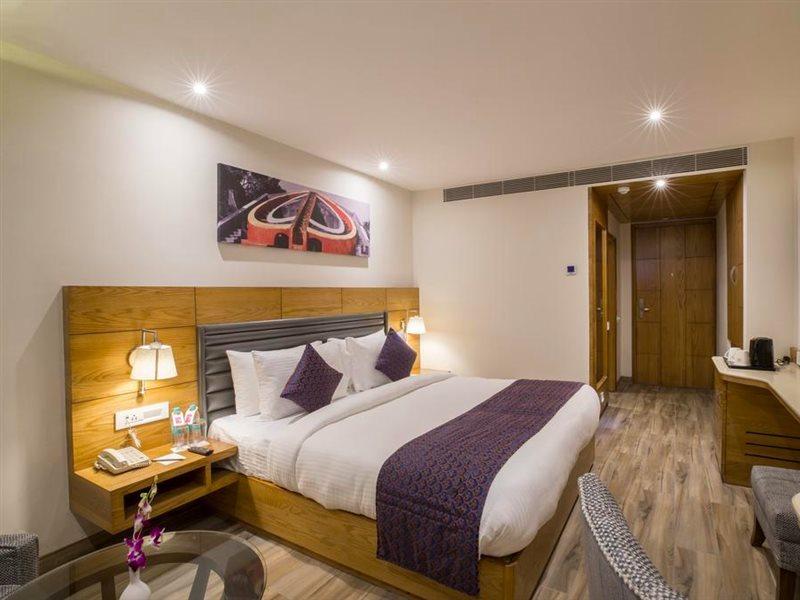 Regenta Central Cassia Zirakpur Chandigarh Exteriér fotografie