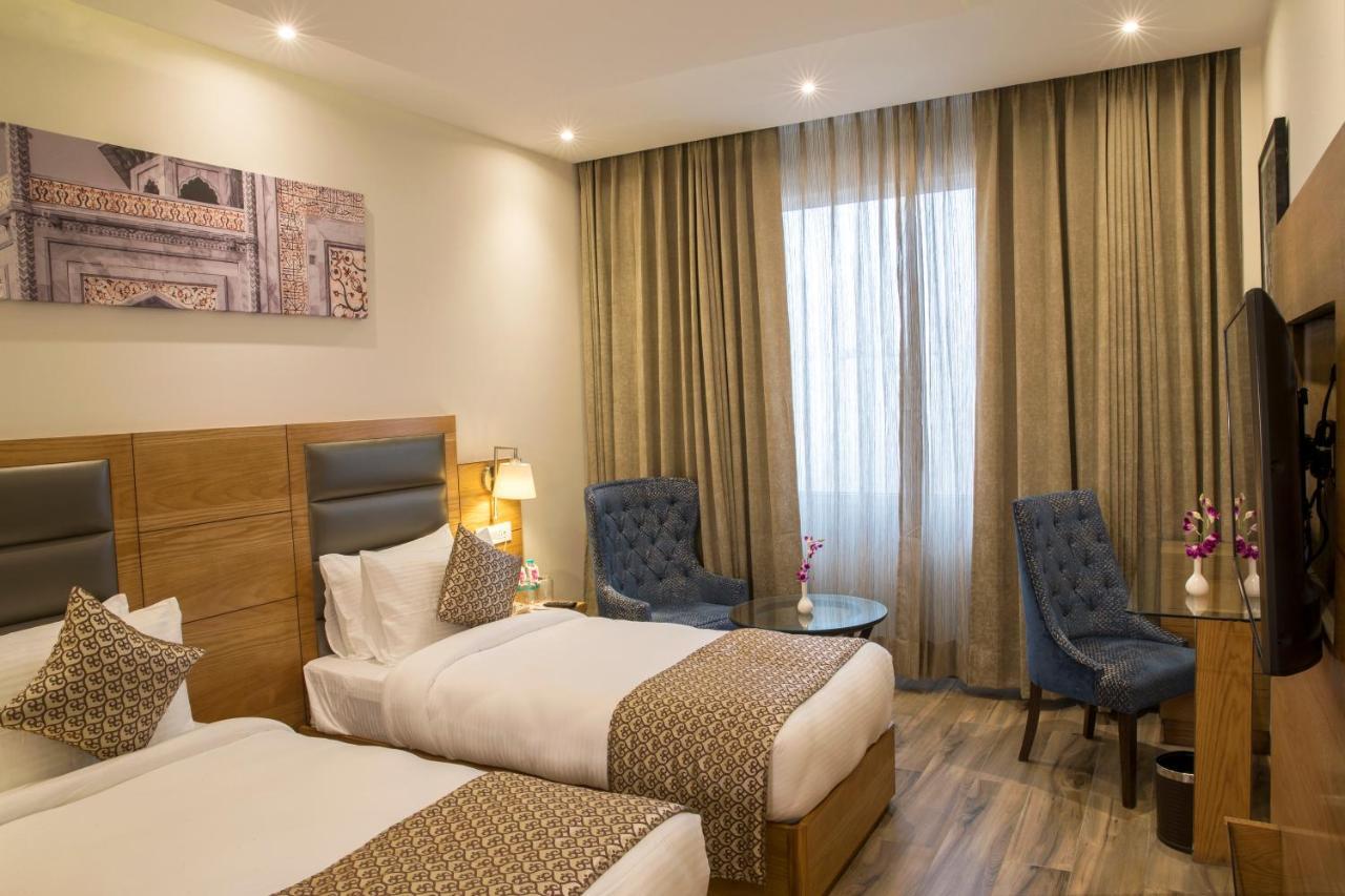 Regenta Central Cassia Zirakpur Chandigarh Exteriér fotografie