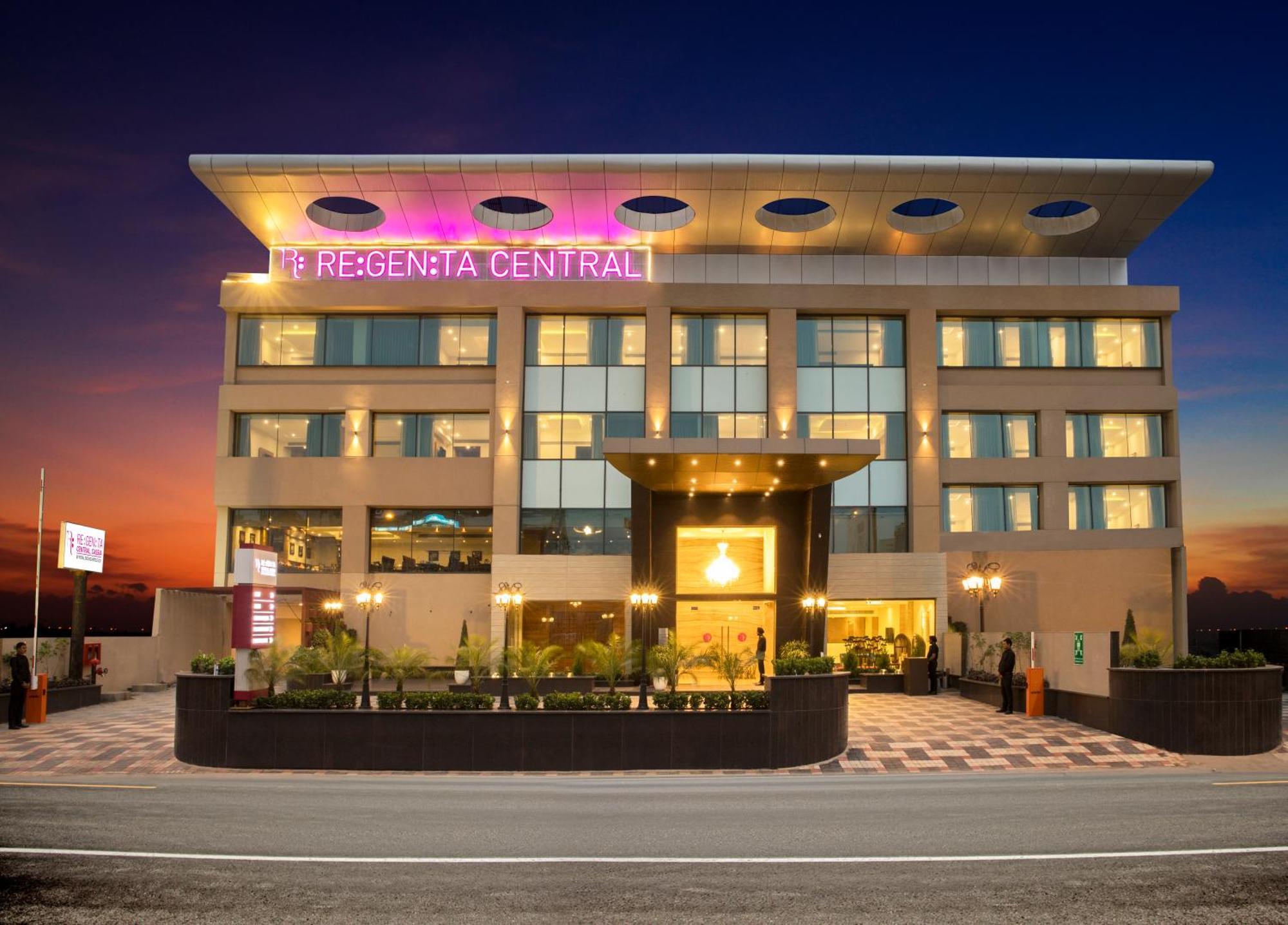 Regenta Central Cassia Zirakpur Chandigarh Exteriér fotografie