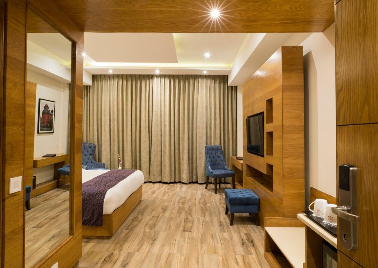 Regenta Central Cassia Zirakpur Chandigarh Exteriér fotografie